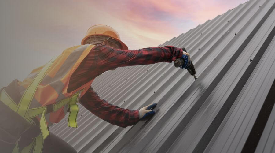 Professional gutter cleaning in Hayes Center, NE
